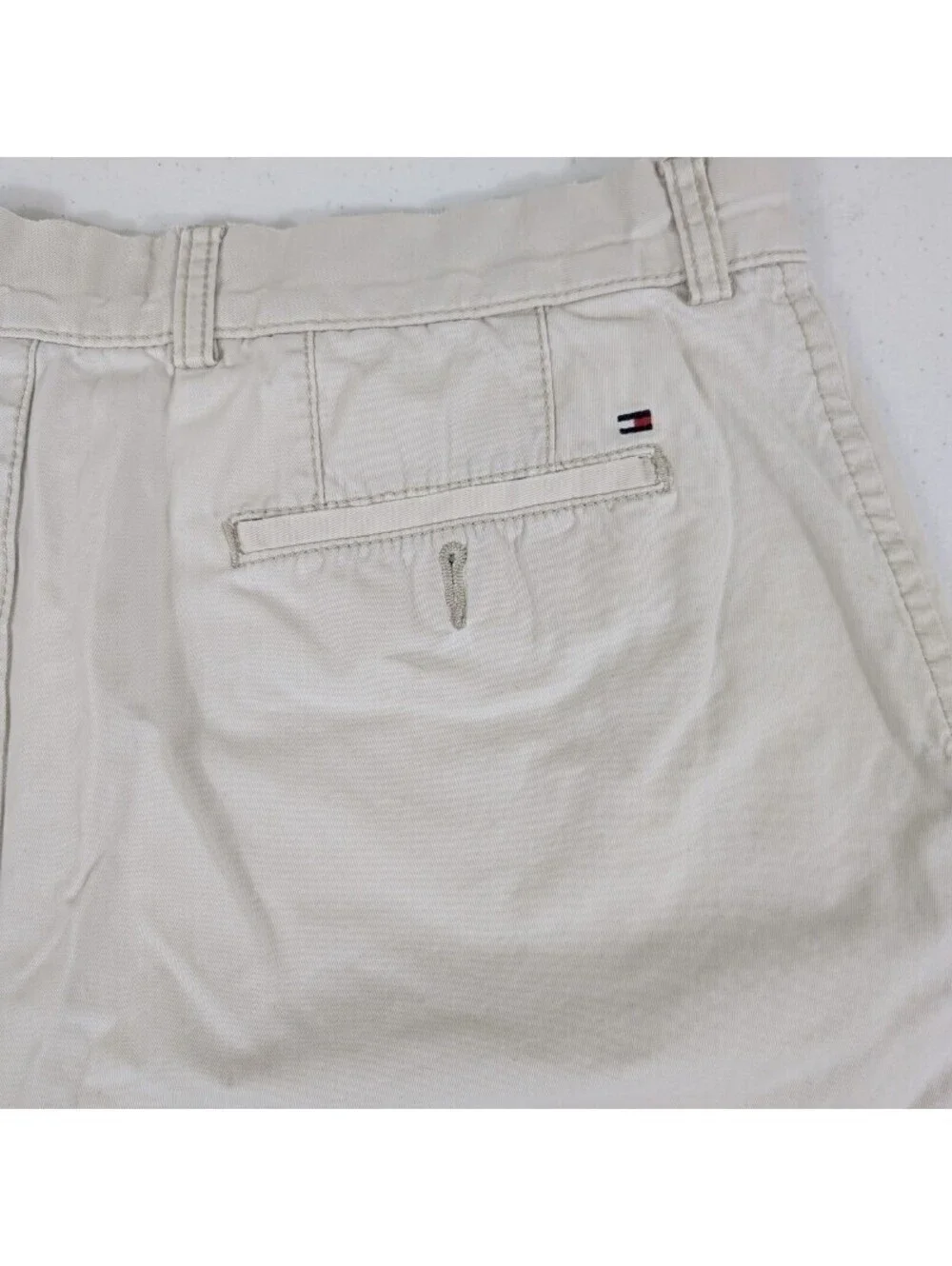 Tommy Hilfiger Men's Casual Khaki Chino Distressed Shorts Size 36